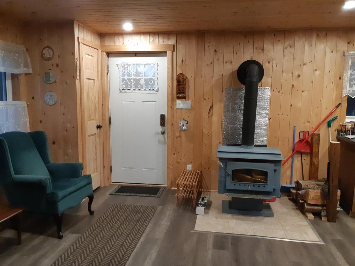 Big Axe Bed & Breakfast Otis 외부 사진