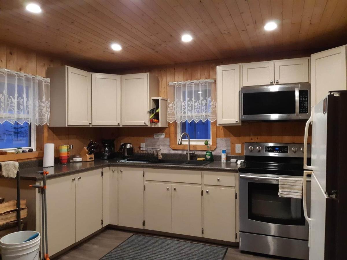 Big Axe Bed & Breakfast Otis 외부 사진